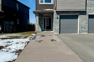 Freehold Townhouse for Sale, 23 Stokes Dr, Carleton Place, ON