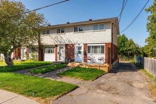 Townhouse for Rent, 820 Grenon Ave, Britannia Heights - Queensway Terrace N and Area, ON