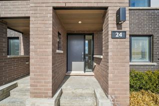 Townhouse for Sale, 348 Wheat Boom Dr S #24, Oakville, ON