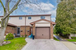 Townhouse for Sale, 1350 Limeridge Rd E #18, Hamilton, ON