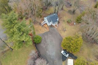 Detached House for Sale, 2424 Olde Base Line Rd, Caledon, ON