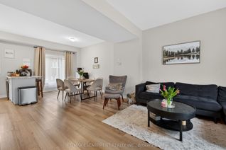 Freehold Townhouse for Sale, 19 Picardy Dr #13, Hamilton, ON