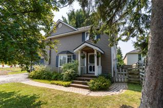 Detached House for Sale, 3 Cliff Ave, Huntsville, ON