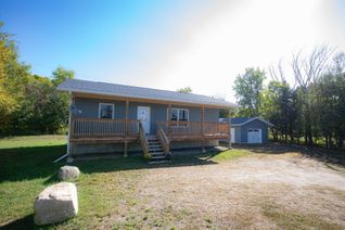 Detached House for Sale, 1160 Kennisis Lake Rd, Dysart et al, ON