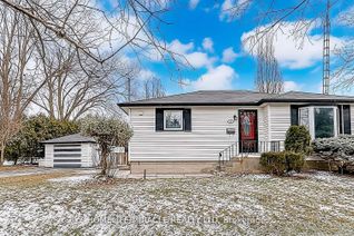 Bungalow for Rent, 19 Herbert Ave #Main, Oshawa, ON