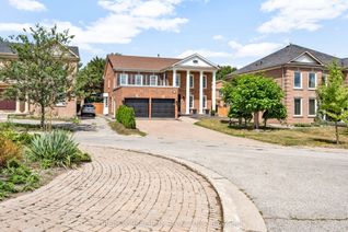 Detached House for Sale, 26 Cowles Ct, Richmond Hill, ON