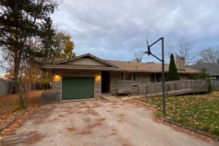Detached House for Rent, 260 Main St W, Grimsby, ON