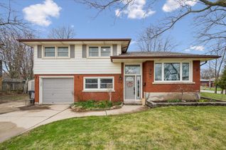 Sidesplit for Sale, 44 Meyer Dr, Guelph, ON