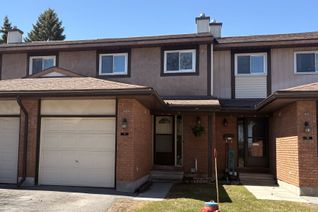 Condo Townhouse for Sale, 71 Clarkson Cres #16, Kanata, ON