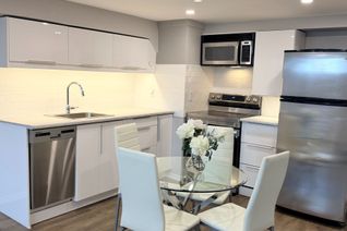 Bungalow for Rent, 39 Davis Rd #Bsmnt, Aurora, ON