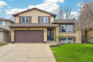 Sidesplit for Sale, 56 Hummingbird Ln, Hamilton, ON