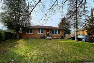 Bungalow for Rent, 46 Emmeline Cres, Toronto, ON