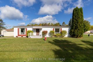 Detached House for Sale, 11 Geneva Ct, Georgina, ON