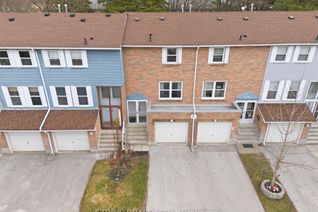 Property for Sale, 1718 John St #33, Markham, ON