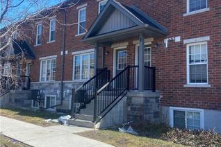 Condo Townhouse for Sale, 246 Penetanguishene Rd #9, Barrie, ON