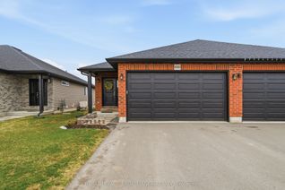 Semi-Detached House for Sale, 100 Dewal Pl, Belleville, ON