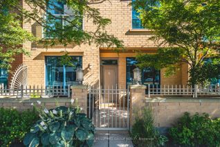 Townhouse for Sale, 6 Victoria St, Barrie, ON
