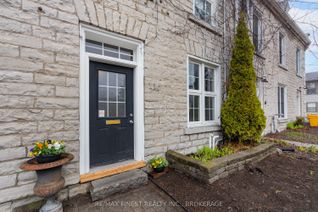 Townhouse for Sale, 110 Yonge St, Kingston, ON