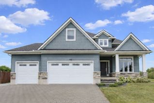 Detached House for Sale, 551 Scenic Ct, Warwick, ON Detached House for Sale, 551 Scenic Ct, Warwick, ON