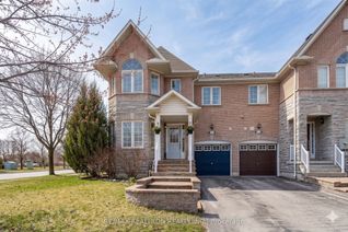 Freehold Townhouse for Sale, 65 Red River Cres, Newmarket, ON