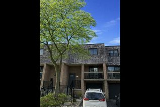 Condo Townhouse for Sale, 6 Glade Carse Way #22, Toronto, ON