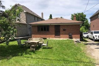 Bungalow for Rent, 46 Elm Grove Ave S, Richmond Hill, ON