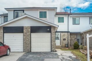 Freehold Townhouse for Rent, 65 Bradstone Sq #(Upper), Toronto, ON