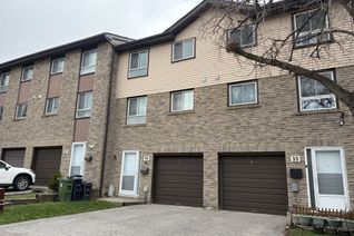 Condo Townhouse for Sale, 1121 Sandhurst Cir #35, Toronto, ON