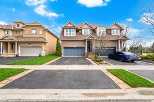 Semi-Detached House for Sale, 2386 Stone Glen Cres, Oakville, ON