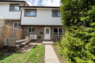 Condo Townhouse for Sale, 391 Pioneer Dr #4, Kitchener, ON