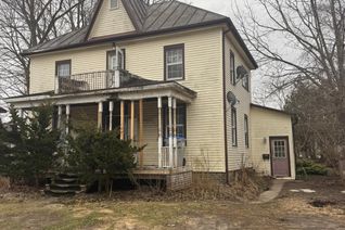 Duplex for Sale, 106 and 108 Centre St W, Strathroy-Caradoc, ON