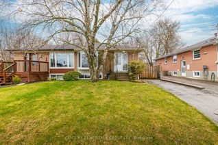 Semi-Detached House for Sale, 69 Lindsay Ave, Newmarket, ON