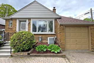 Detached House for Sale, 3 Kenrae Rd, Toronto, ON