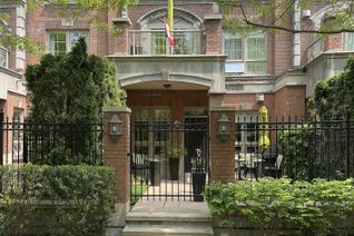 Condo Townhouse for Sale, 21 Burkebrook Pl #TH20, Toronto, ON