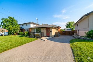 Backsplit for Sale, 90 Keewatin St S, Oshawa, ON