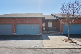Freehold Townhouse for Sale, 114 Bartlett Private, Hunt Club - Windsor Park Village and Area, ON