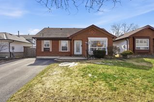Backsplit for Sale, 148 Guthrie Cres, Whitby, ON Backsplit for Sale, 148 Guthrie Cres, Whitby, ON