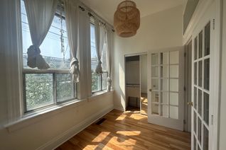 Freehold Townhouse for Rent, 1504 Queen St W #2A, Toronto, ON