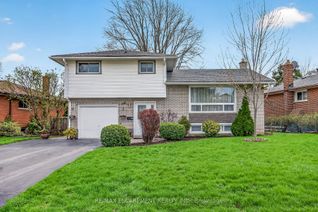 Sidesplit for Sale, 210 Columbia Dr, Hamilton, ON