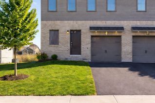 Freehold Townhouse for Sale, 36 Campbell Cres, Prince Edward County, ON