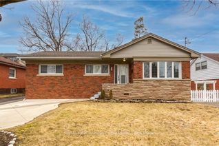 Bungalow for Sale, 39 BLAND Ave, Hamilton, ON