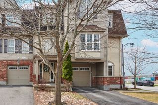 Freehold Townhouse for Sale, 920 Messor Cres, Stittsville - Munster - Richmond, ON