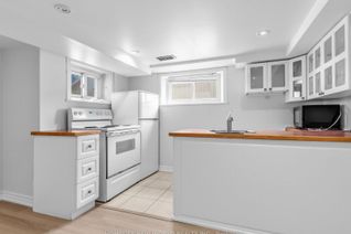 House for Rent, 41 Binswood Ave #Lower, Toronto, ON