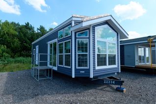 Bungalow for Sale, 1082 Shamrock Marina Rd #LGTHS, Gravenhurst, ON