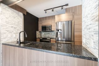 Apartment for Sale, 399 South Park Rd #303, Markham, ON