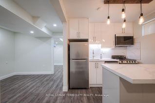 Property for Rent, 135 Jane St #5, Toronto, ON