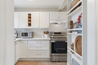 Property for Sale, 201 Queen Victoria Dr #121, Hamilton, ON