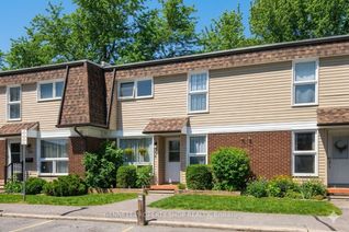 Condo Townhouse for Sale, 156 Rutherford Ct, Kanata, ON