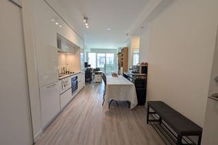 Condo Apartment for Sale, 6 David Eyer Rd #218, Richmond Hill, ON