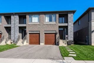 Freehold Townhouse for Sale, 134 Bedrock Dr, Hamilton, ON
